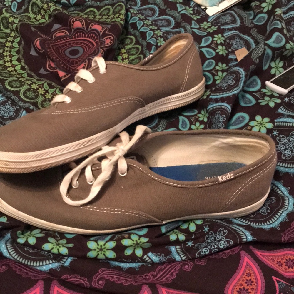 Grey Keds.